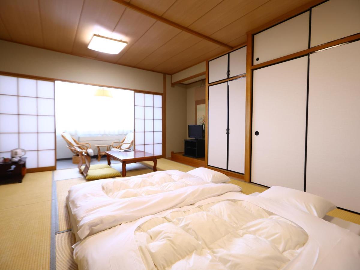 Hotel Yudanaka Яманути Экстерьер фото